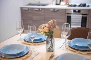 GG Home - cozy, new 1-bedroom apartment on 11th floor in Saburtalo