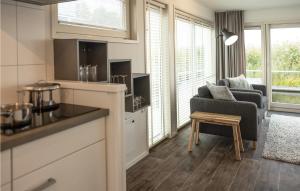 2 Bedroom Cozy Ship In Aalsmeer