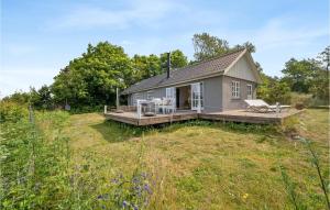 Three-Bedroom Holiday Home In Knebel