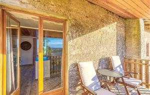 Maisons de vacances Awesome home in Rabastens with Outdoor swimming pool, WiFi and 1 Bedrooms : photos des chambres