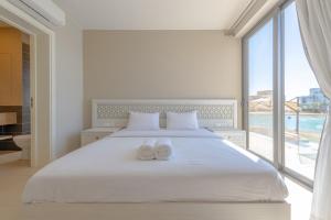 Ascot Bay, Premium 5BR Lagoon Beach House & Pool in Tawila, El Gouna