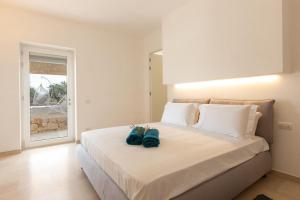 Villa Panitria with Infinity Pool