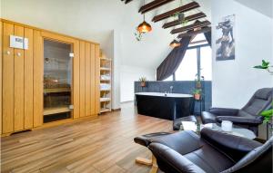 Gorgeous Home In Selnica With Sauna 