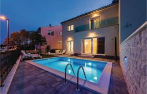 Awesome Home In Sibenik With 4 Bedrooms, Wifi And Outdoor Swimming Pool 