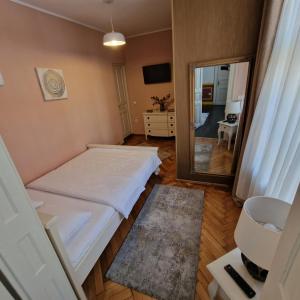 Central Park Apartment