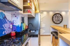 Sol, Mar, Piscina, Garagem e Conforto - Temporada Perfeita!