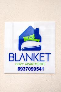 Blanket Cozy Apartments Central