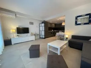 Apartament Antic Plankton - Sa Riera Begur - Free Parking, Beach, Wifi, Perfect holidays - Isla Roja