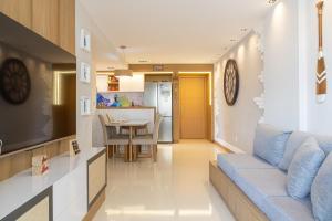 Sol, Mar, Piscina, Garagem e Conforto - Temporada Perfeita!