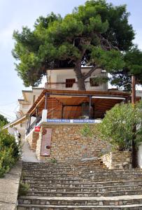 Pension Dimitris Alonissos Greece