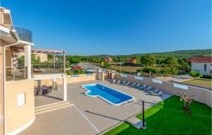 Lovely Home In Dubrava Kod Sibenika With Private Swimming Pool, Can Be Inside Or Outside