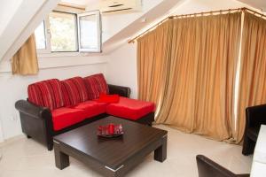 Attic flat Tsoukalas Group