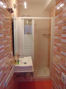 Double Room with Extra Bed room in Hotel Libertador