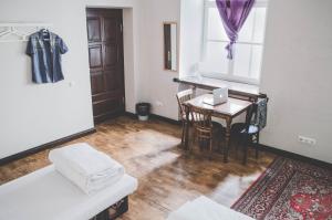 Triple Room with Shared Bathroom room in Hostel Jamaika