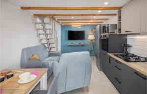 Stunning Apartment In Vabriga With Wifi