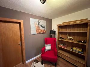 Ferienwohnung Steinbock Terrasse, Gartensauna, Garten, Grillplatz