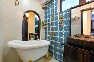 Hoi An Heritage Rosie Villa - 2 Bedrooms with Private Pool and Authentic Hoi An Decor