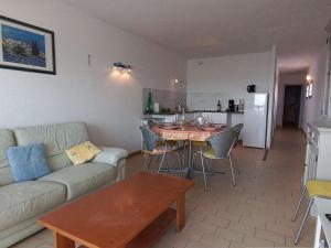 Appartement 45 pers avec parking privé, vue sur mer - FR-1-387-105