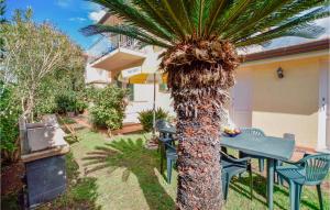 4 Bedroom Cozy Home In Lido Di Camaiore