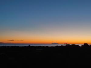 côte et mer - appartement haut standing dans villa avec piscine et vue mer