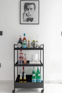 Maison Du Jardin 2-Bedroom Apartment Private Outdoor Jacuzzi