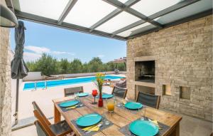 Nice Home In Valtura With Sauna, Wifi And Outdoor Swimming Pool