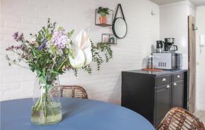 Gorgeous Apartment In Bruinisse