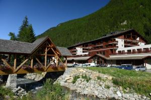 Appartements Le calme, le confort, la nature, skis aux pieds, a 15 kilometres de Chamonix : photos des chambres