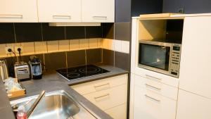Appartements Tropez’ - Hyper centre - Parking : photos des chambres