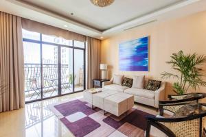 Chi's house - Vinhomes Royal city - 2BR