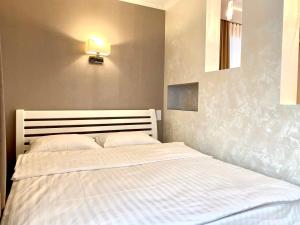 1-кімн Стильні апартаментами біля Корпусного саду ,Стадіон"Динамо"