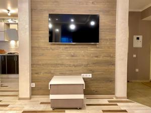 1-кімн Стильні апартаментами біля Корпусного саду ,Стадіон"Динамо"