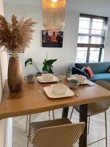 Alkmaar center apartment close to station