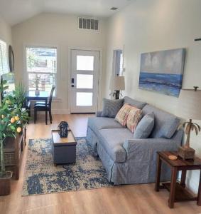 Relaxing Retreat and Modern Charm in Historic Saint Augustine