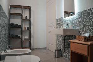 Recinto Nobili 2 - private parking vista cortile