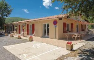 Beautiful Home In Courry With Kitchen - Rochessadoule