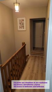 Appartements Logements A 2 PETITS PAS : photos des chambres