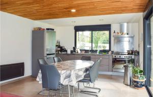 Beautiful Home In Pradines With Kitchen