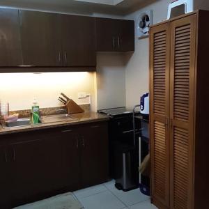 FULLY FURNISHED 2 BEDROOM next to SM FAIRVIEW and TERRACES QC by The Redwoods