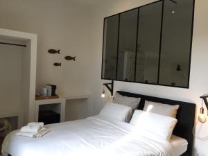 Fra Cielo e Mare Boutique Rooms img51