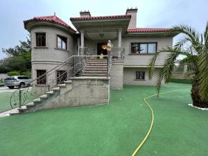 Impresionante casa con parcela en la naturaleza