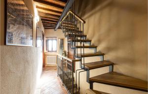 3 Bedroom Cozy Home In Sorana