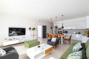 Villa Malvasia by Villa Plus