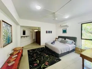 KK Jungle Hideaway Lovely Apartment 5 mins walk to town - Likas