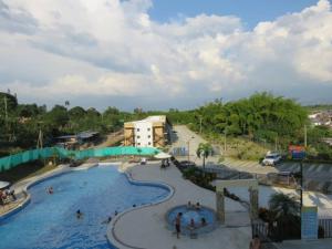 Alojamiento con piscina en el eje cafetero