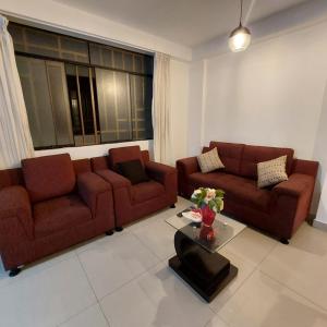 Full apartment independent entrance, services included