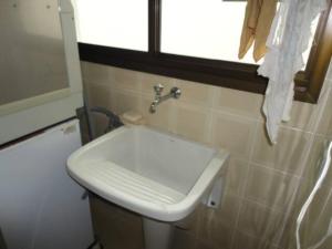 Ap. aconchegante na Astúrias, Guarujá - SP