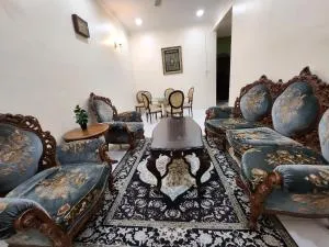 Redzuan Homestay (Muslim Friendly) - Kampong Sengkang Batu Twenty