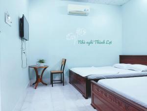 Nhà nghỉ Thành Lợi