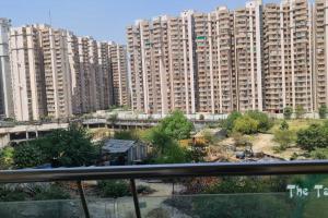Best home Stay in Central Noida